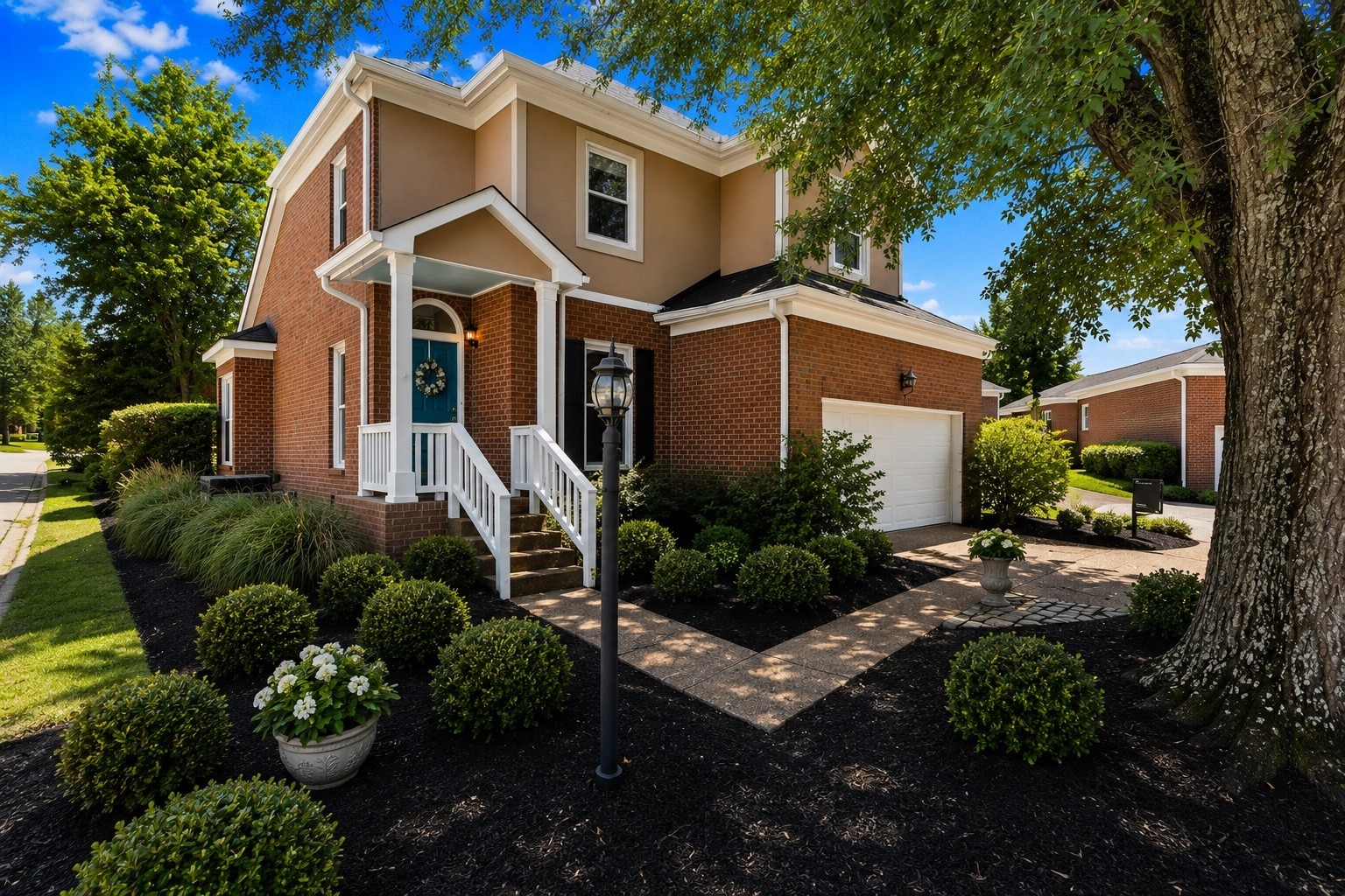 200 Bramley Pl