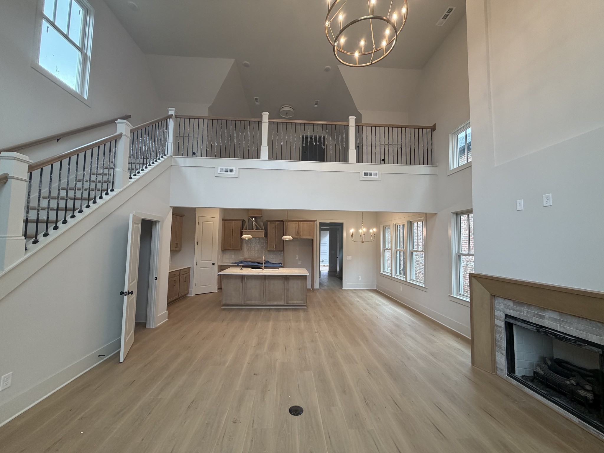 2549 Buckner Lane