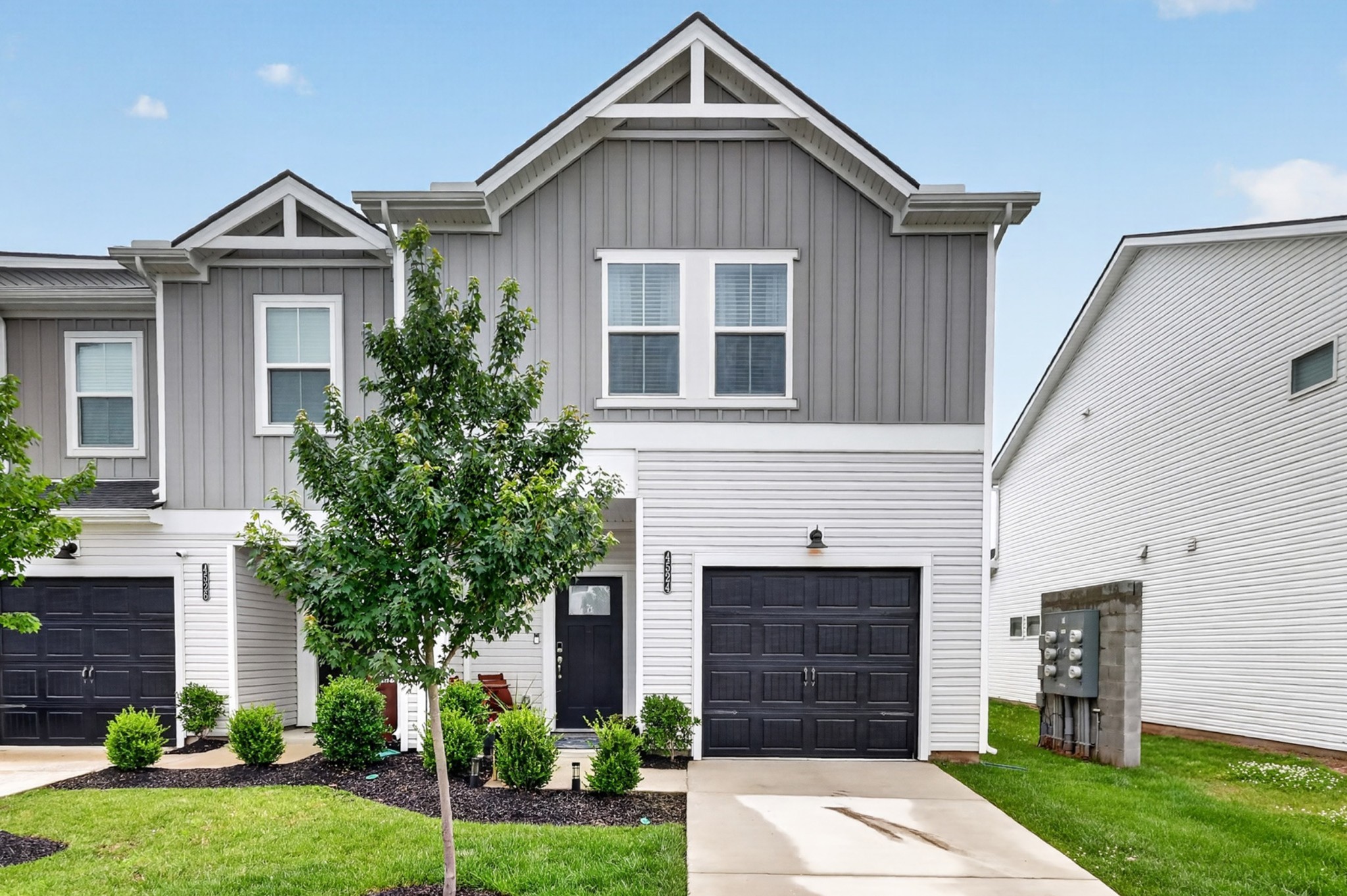 4524 Skywood Ln