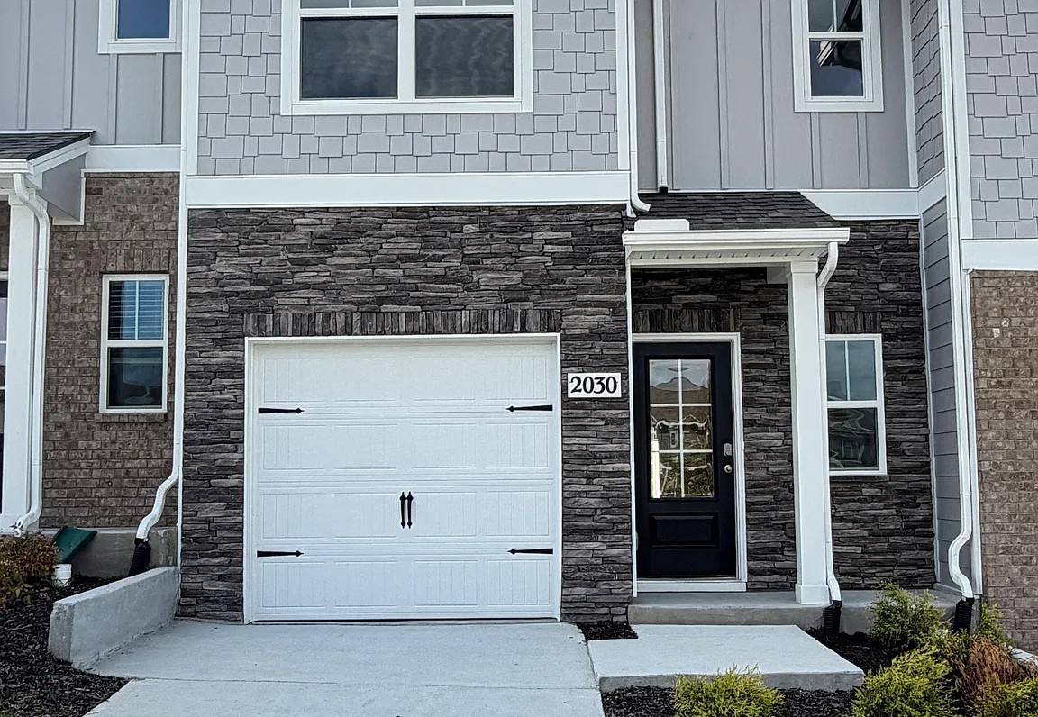 2030 Widgeon Point