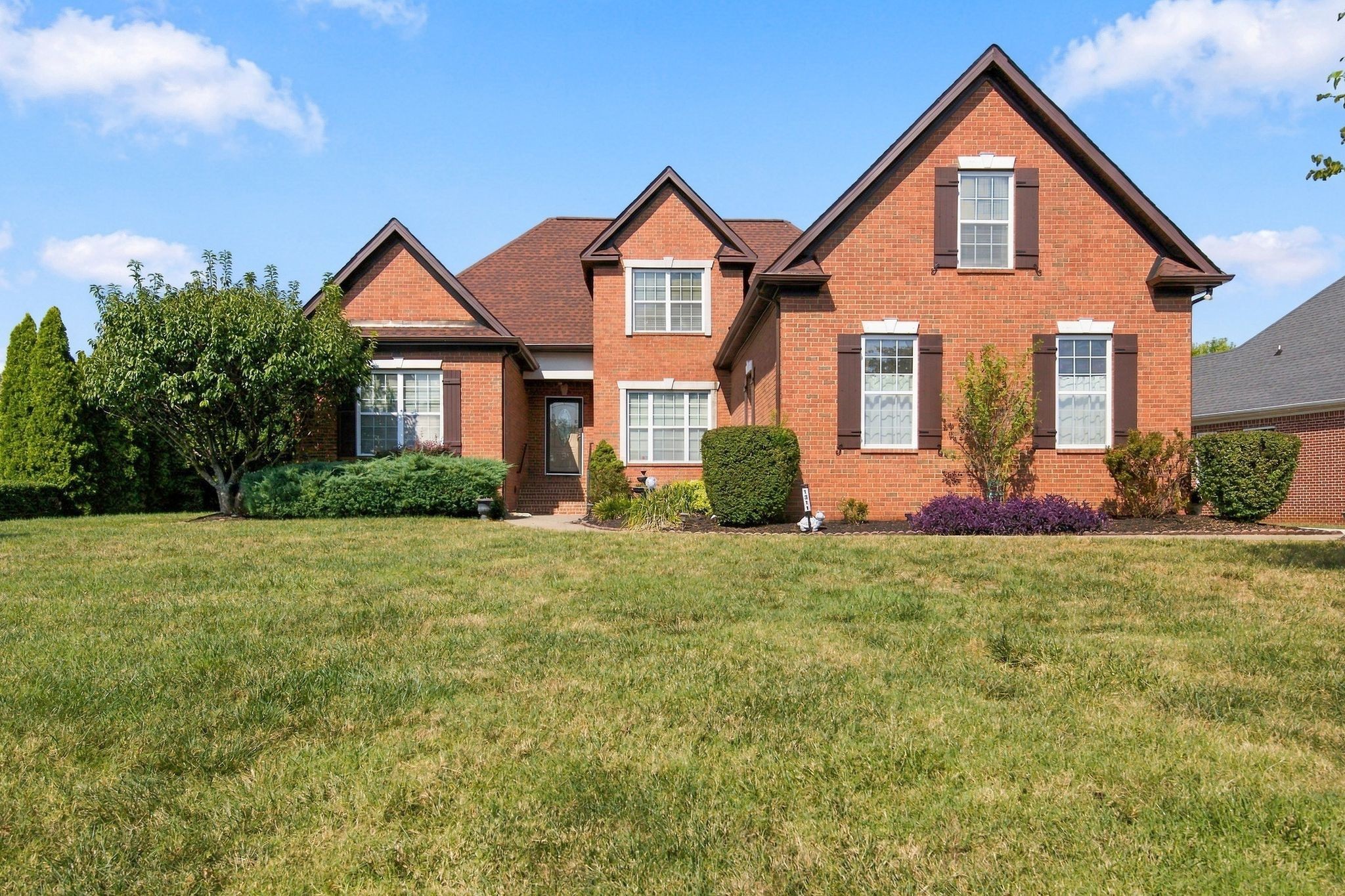 1311 Heather Pl