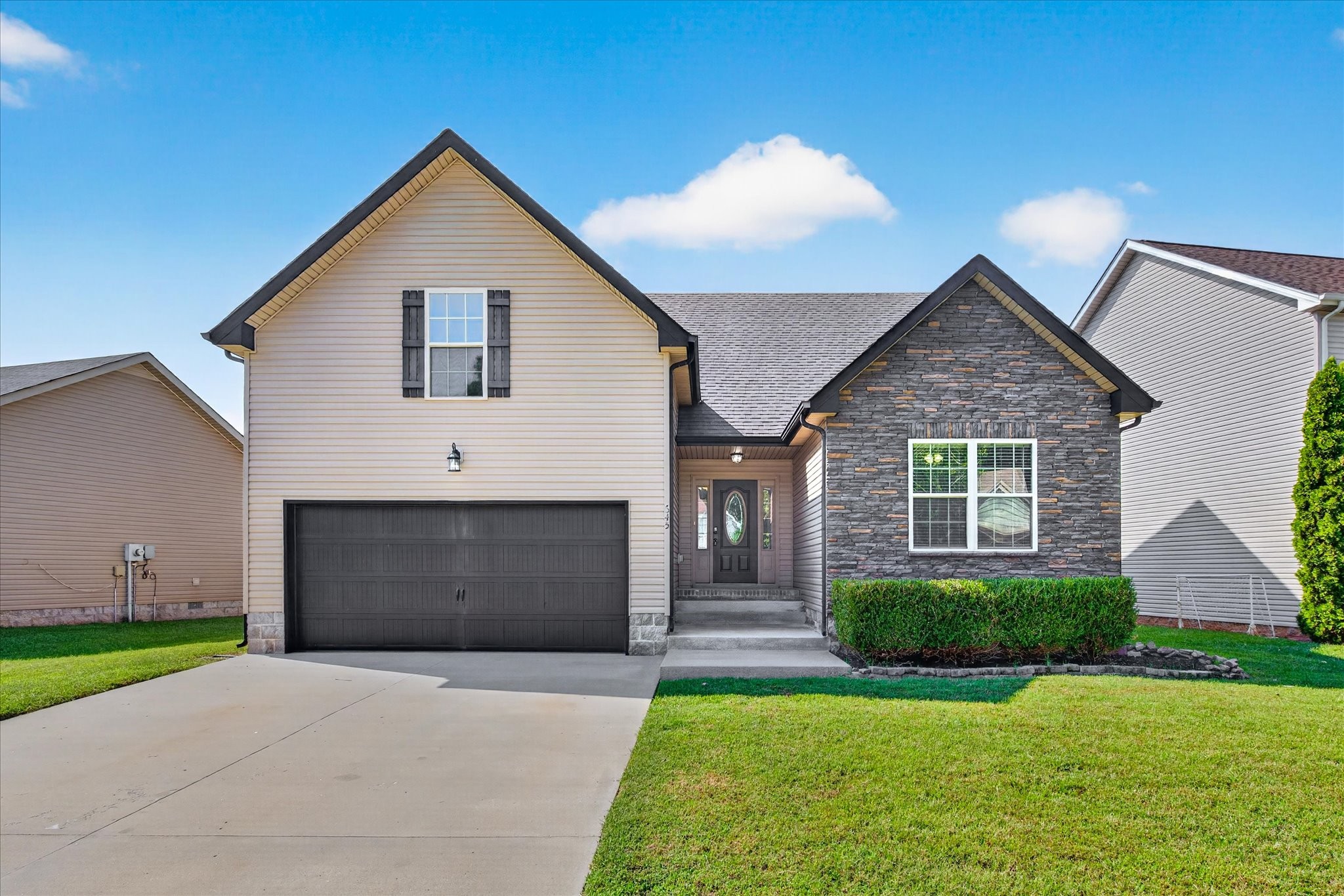 645 Fox Hound Drive