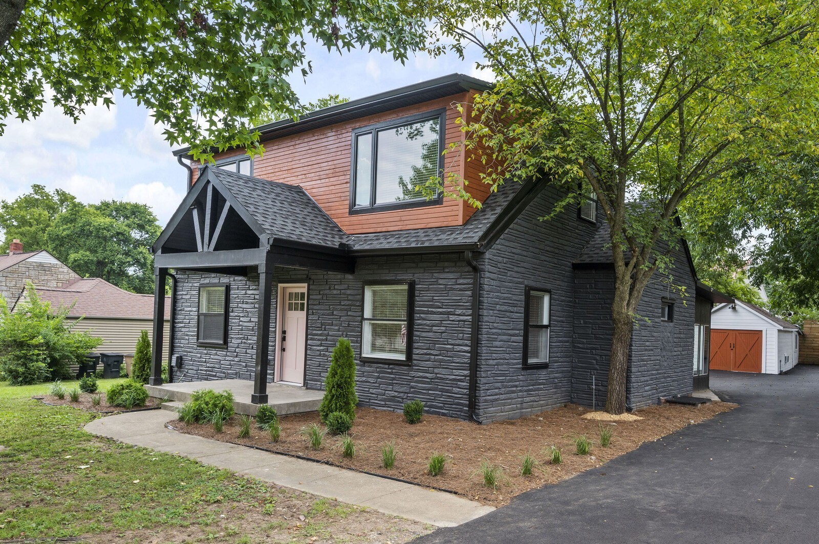 2537 Stinson Rd