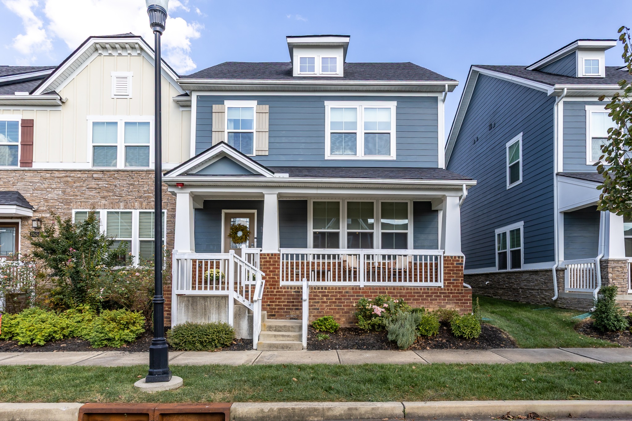 1061 Oglethorpe Dr
