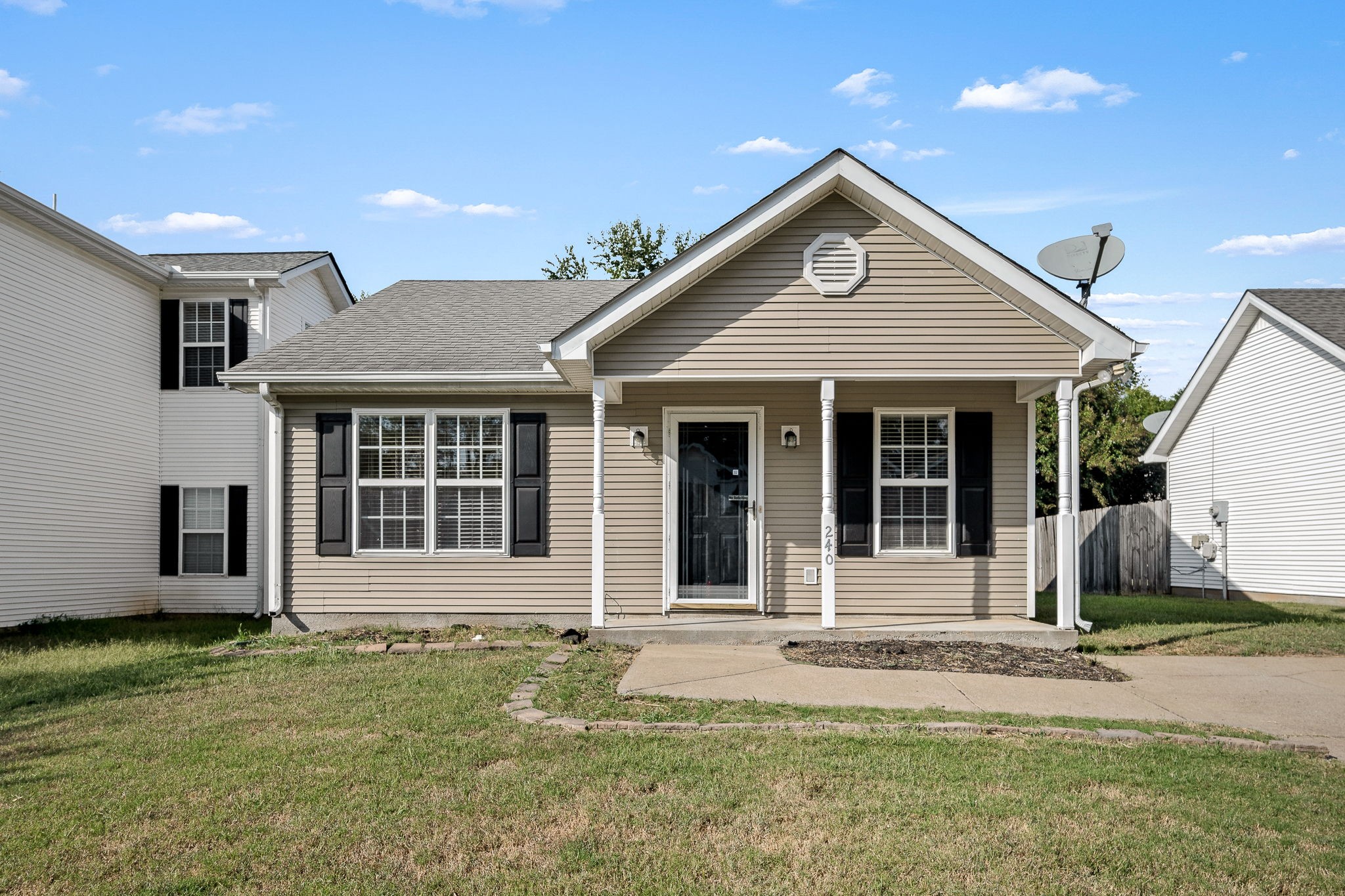 240 Meigs Dr