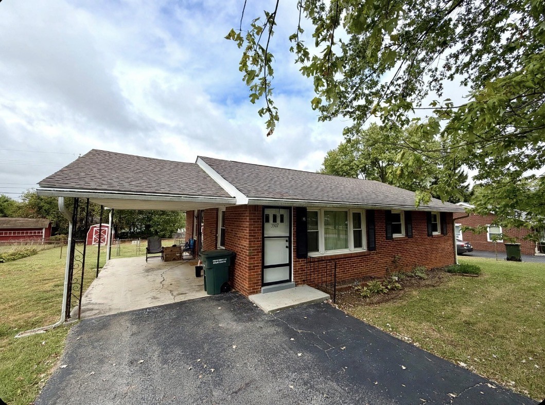 3507 Velma Dr