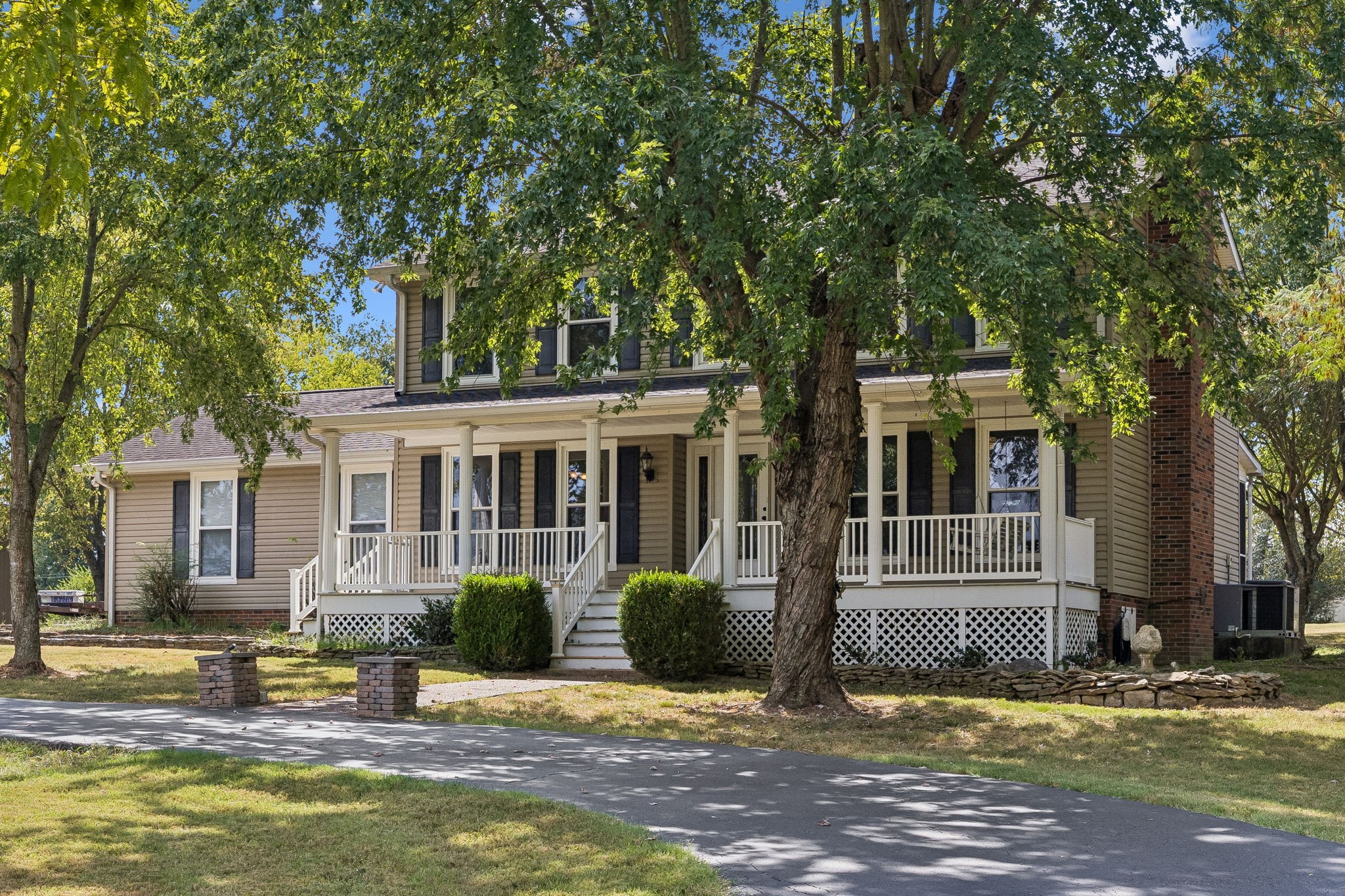 554 Douglas Bend Rd
