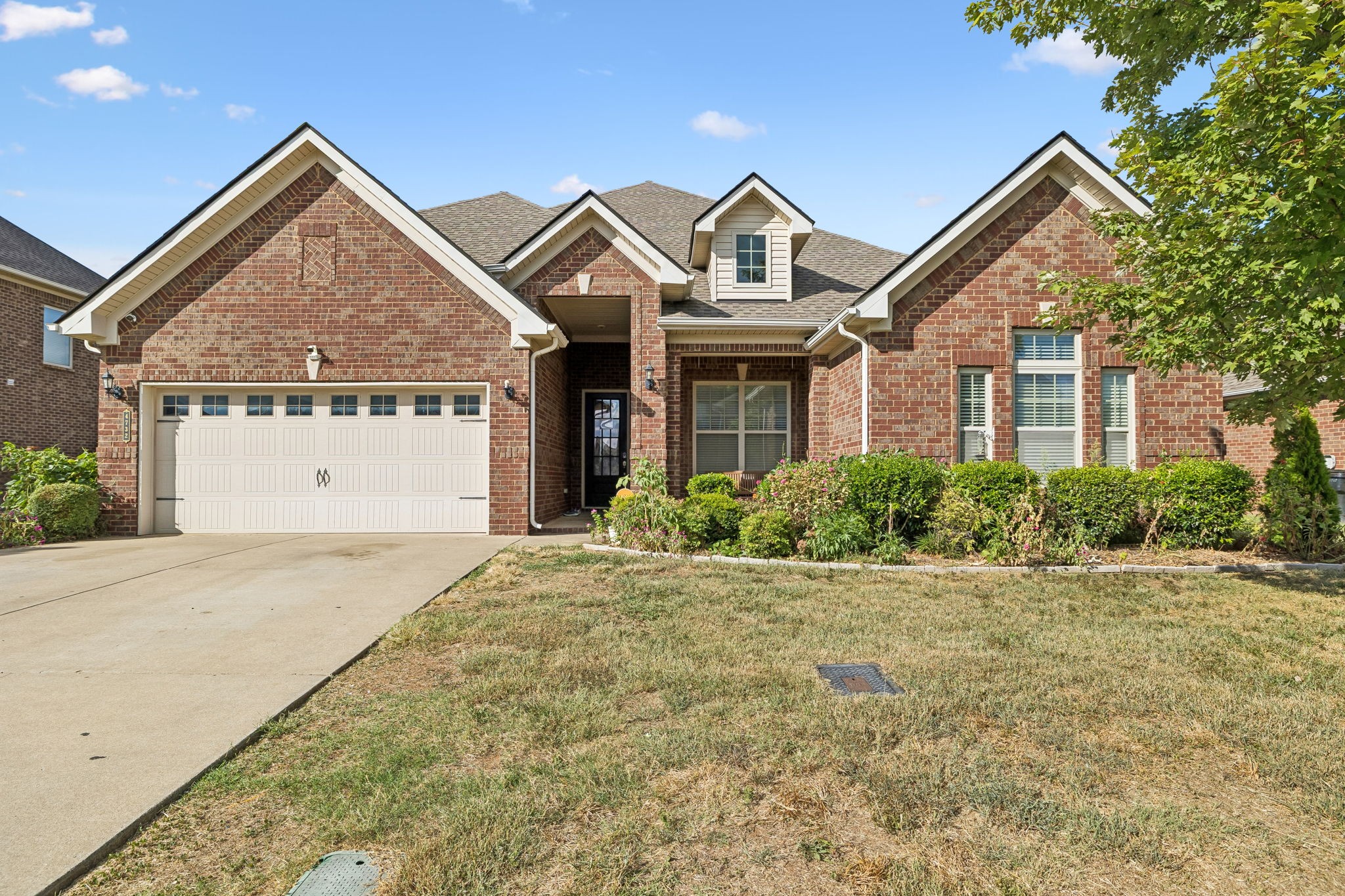 4732 Kingdom Dr