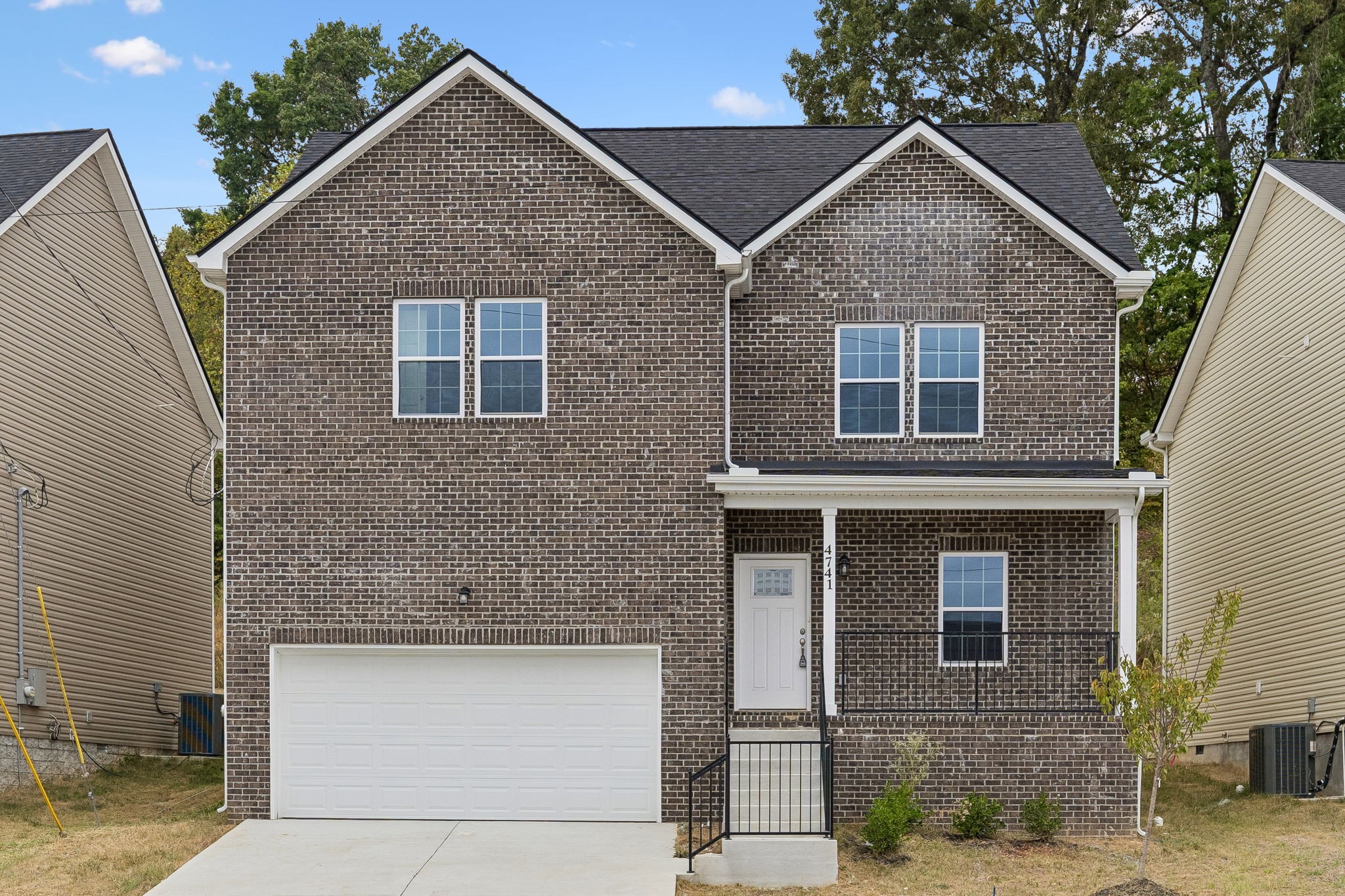 4741 Long Br