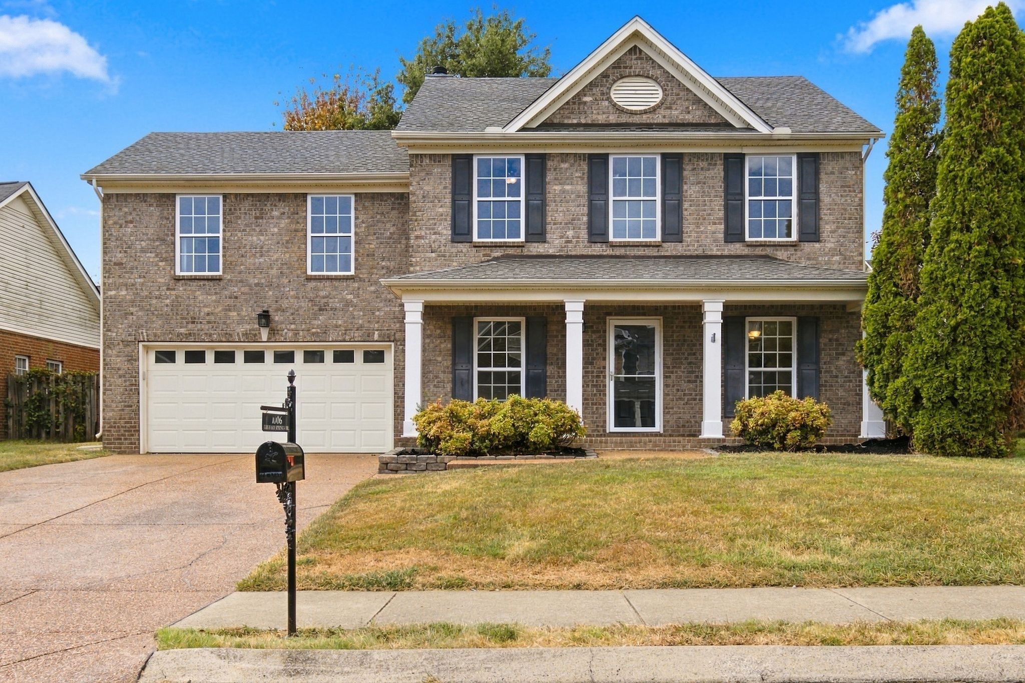 1006 Tanyard Springs Dr