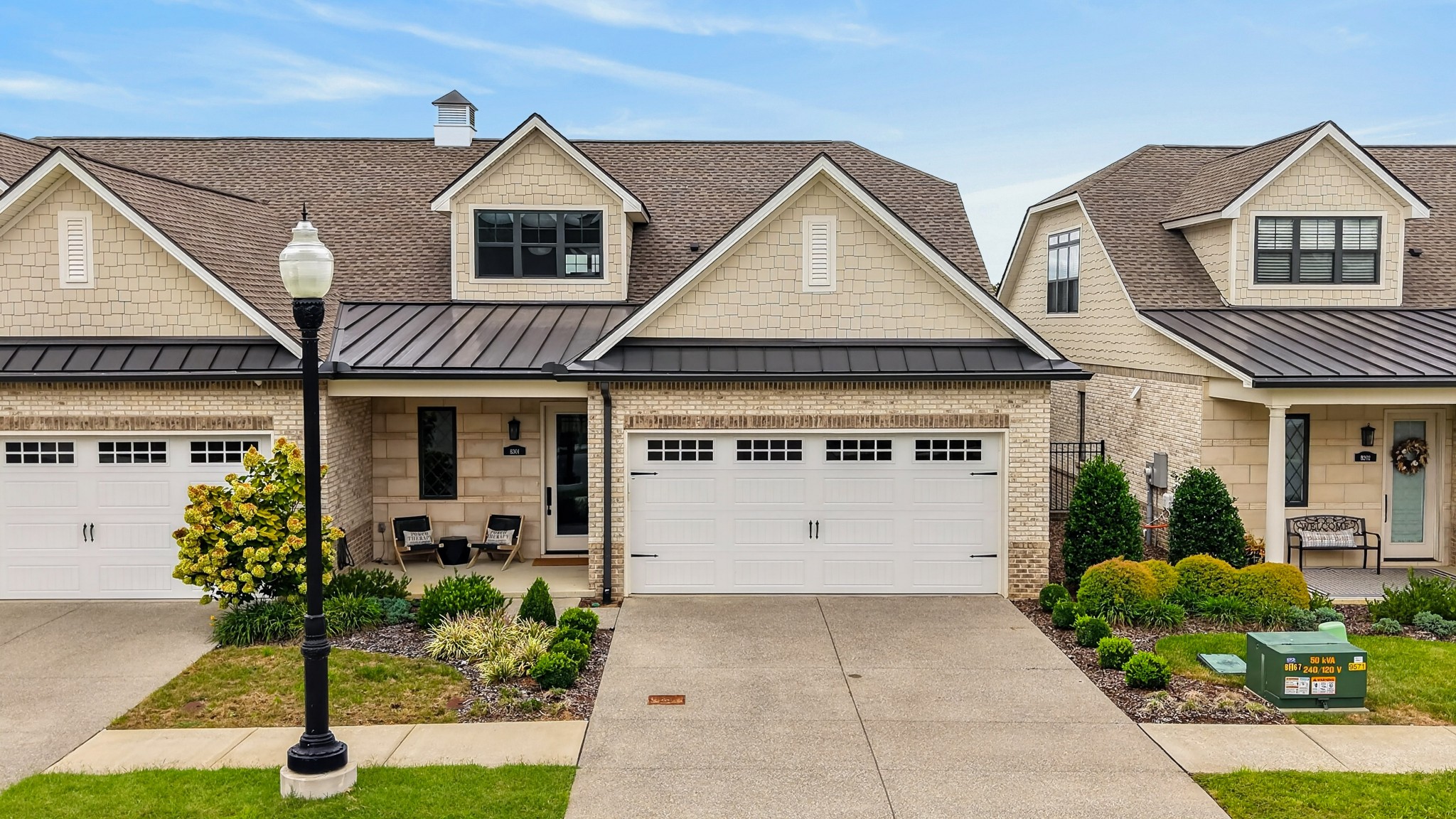 1024 Club View Dr