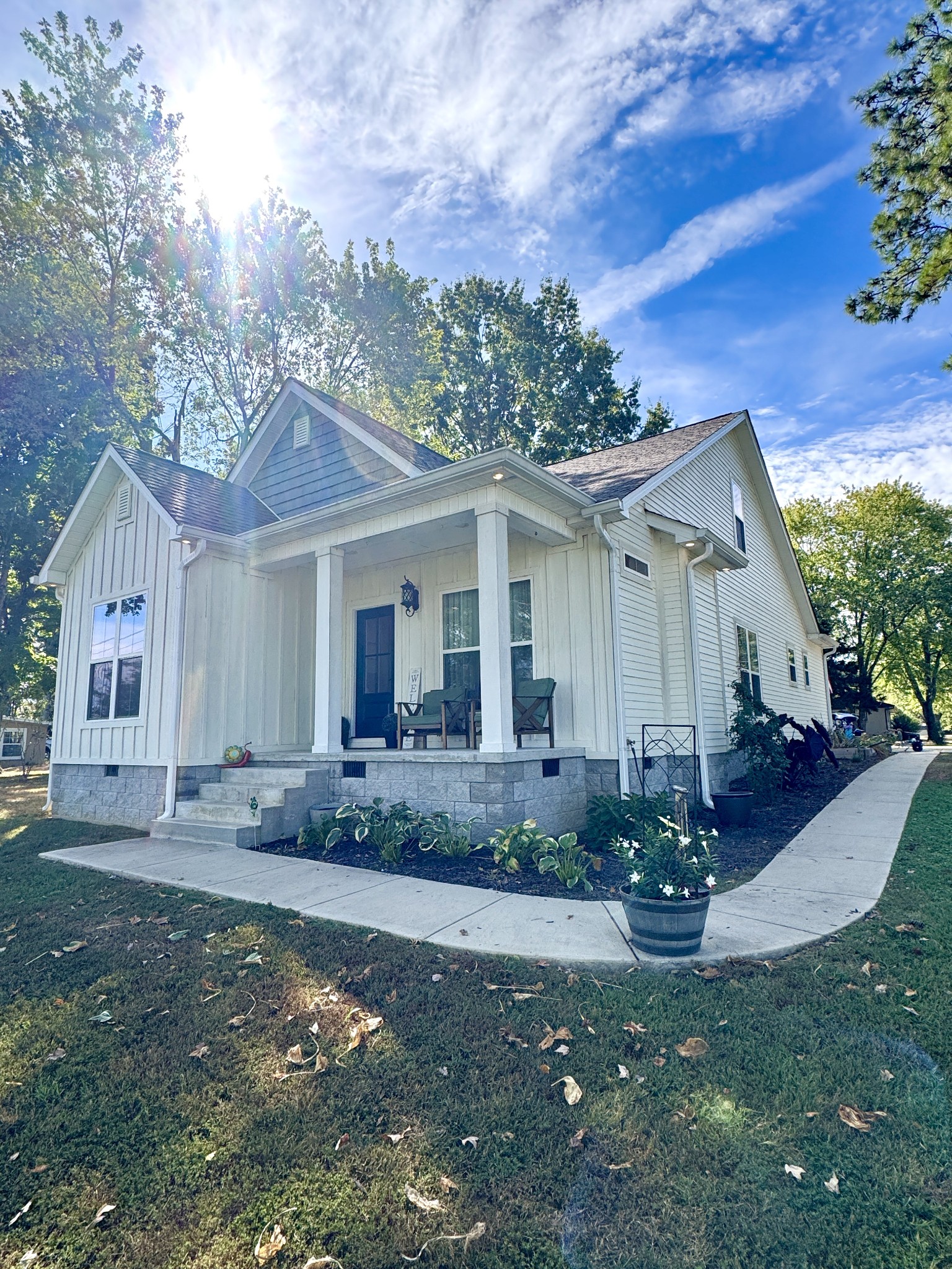 400 Carrie Ln