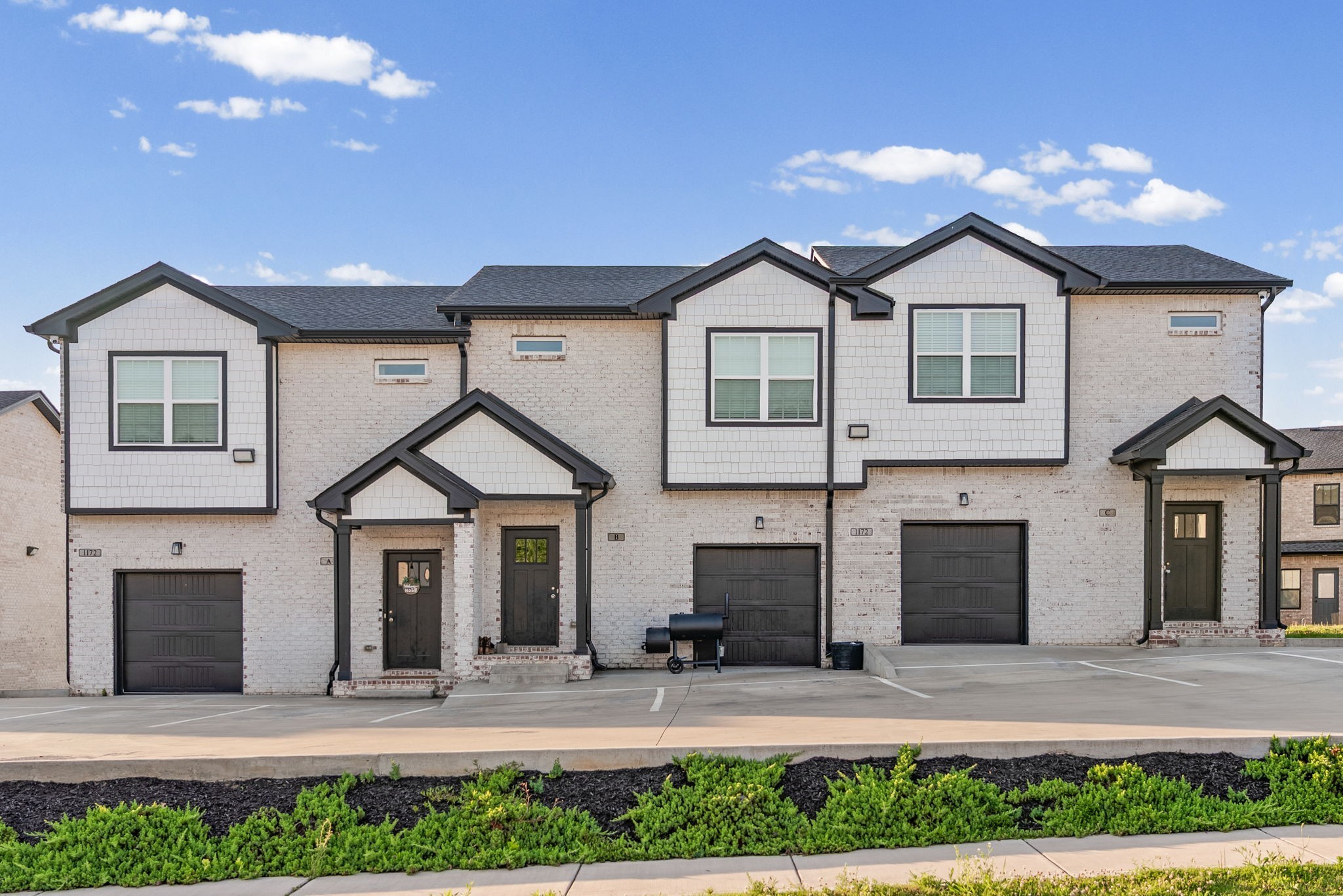 1176 Meadowhill